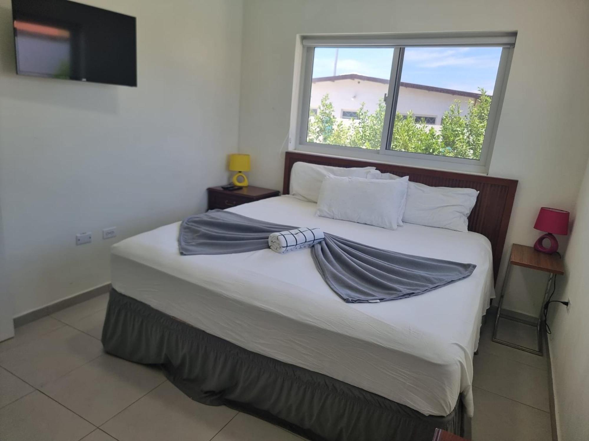 Ocean Breeze Apartments In Aruba オラニエスタッド エクステリア 写真